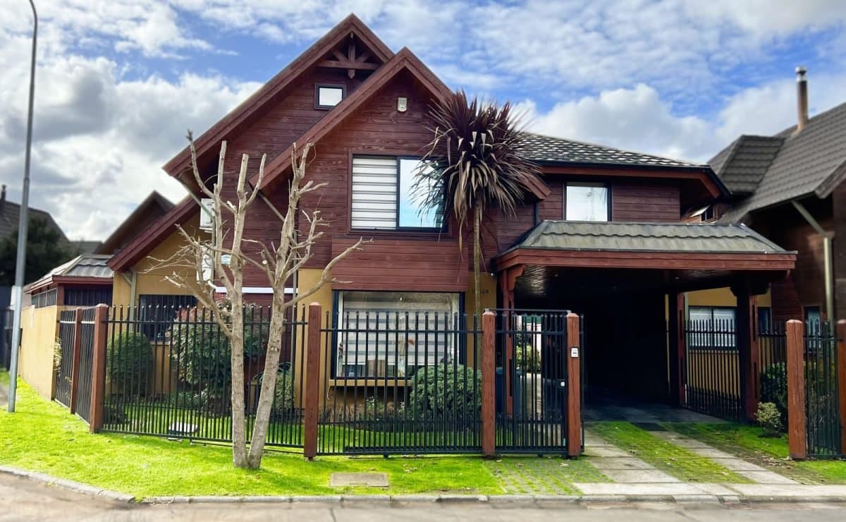 Casa en Condominio, en Los Urbanistas — fotografía 1