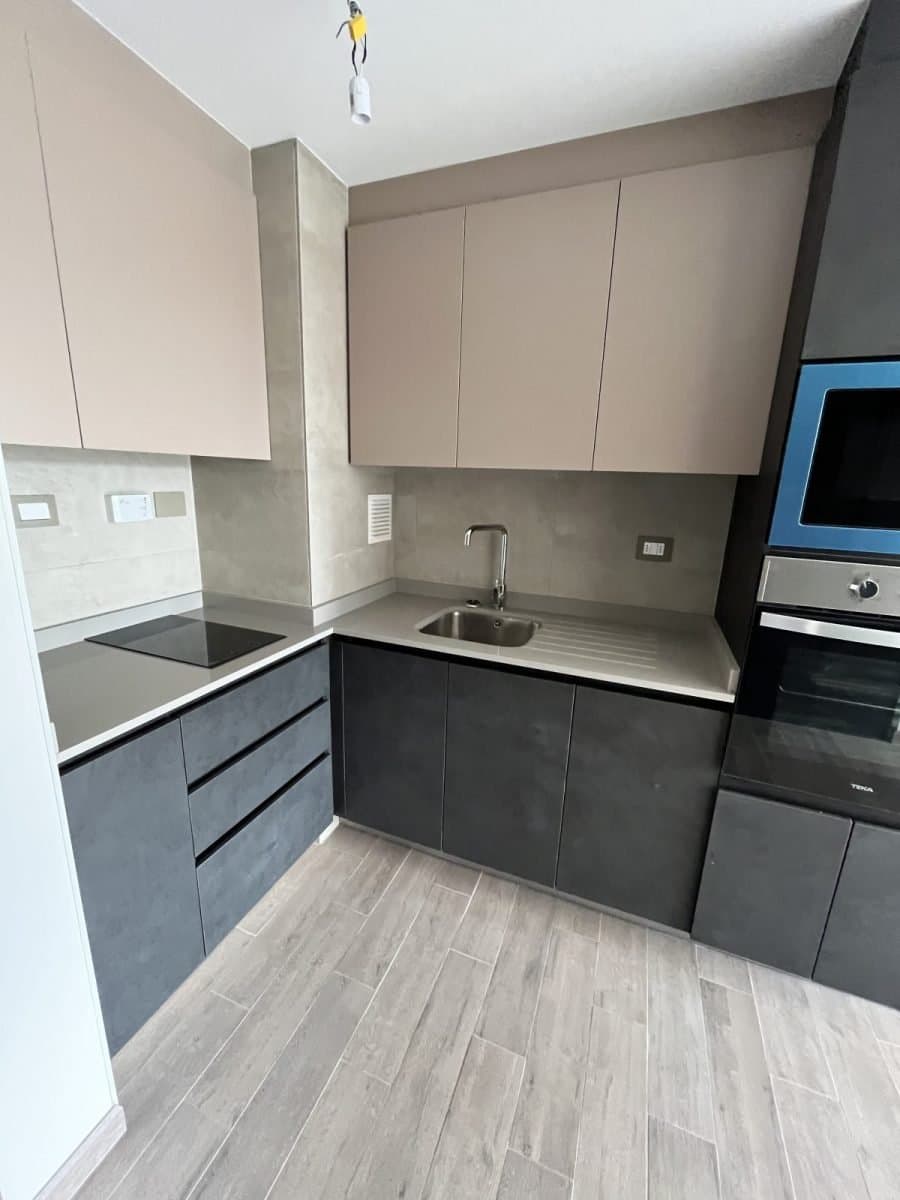 Arriendo Depto Nuevo de 1D, y Estac, sector Av.Alemania — fotografía 1