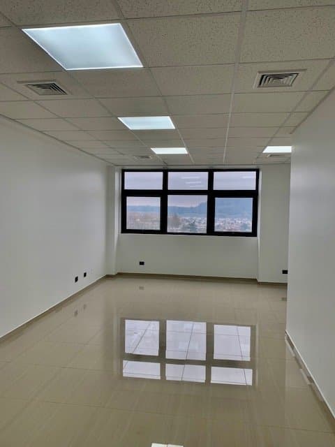Arrienda Oficina de 42 M2, en Edificio Telar — fotografía 1