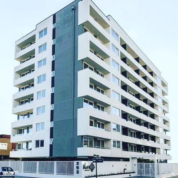 Vende Hermoso Departamento Estudio, en Edificio Maringá — fotografía 1