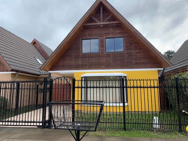 Casa como nueva, en Altos de Mirasur — fotografía 1