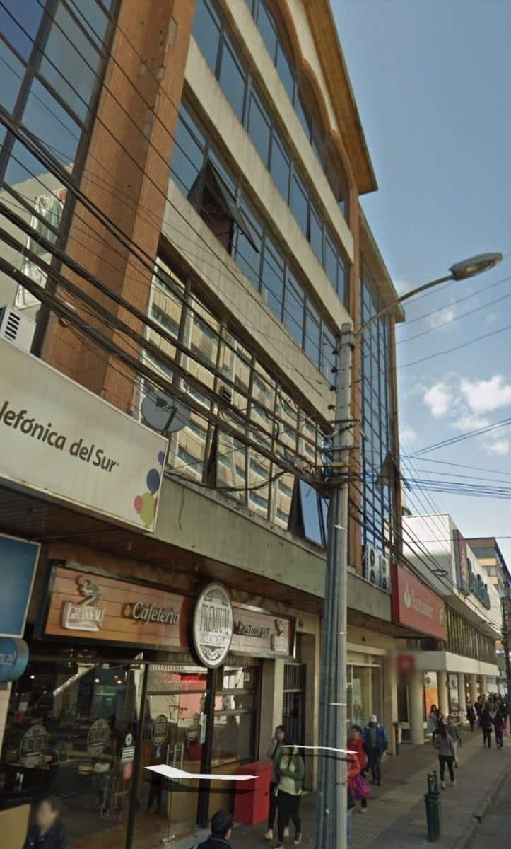 Vende Oficina de 49 M2 en Edificio Halabí, Centro de Temuco — fotografía 1