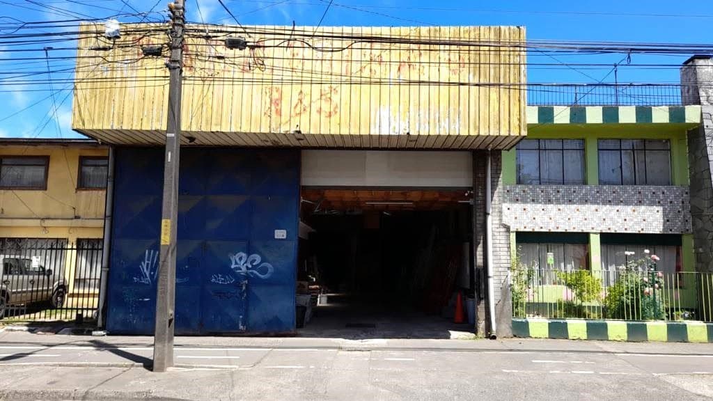 Arrienda Bodega de 300 M2, en sector Centro de Temuco — fotografía 1