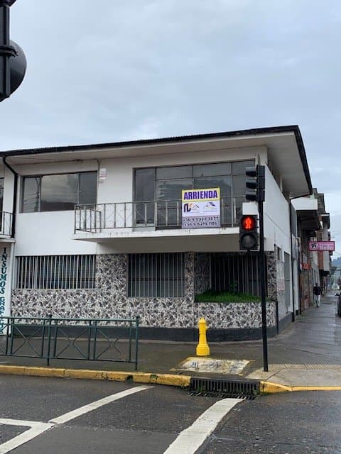 Vende Casa Comercial en Centro de Temuco — fotografía 1