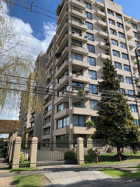 Vende Departamento 4D y 3B en Condominio Jardin del Sol, en Temuco — fotografía 1