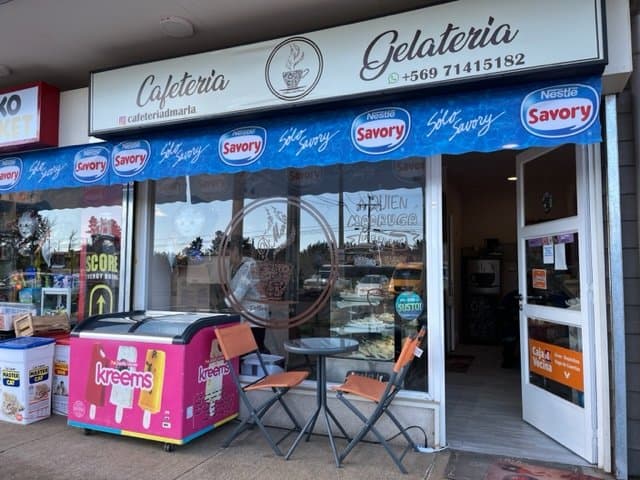Arrienda Local funcionando como Cafetería, en sector Fundo El Carmen — fotografía 1