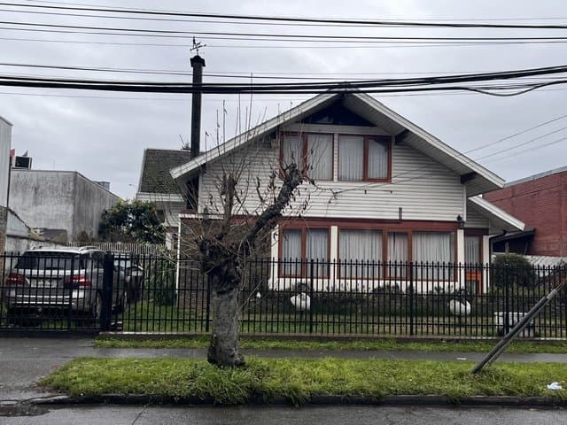 Arrienda Casa para uso Comercial, en calle Miraflores — fotografía 1