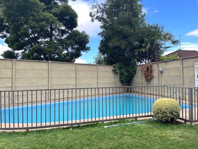 Arriendo Depto recién Remodelado de 2D, 2B, Estac. y Bodega en Condominio Aragón — fotografía 1