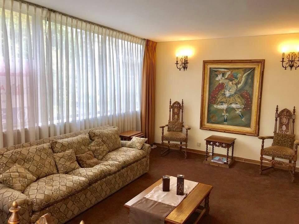 Arriendo Amplio Departamento Amoblado, en pleno Centro de Temuco — fotografía 1