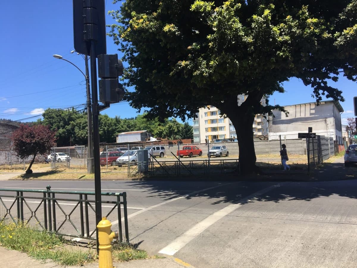 Arrienda Sitio Eriazo esquina Av.San Martin con Aldunate, en Temuco — fotografía 1