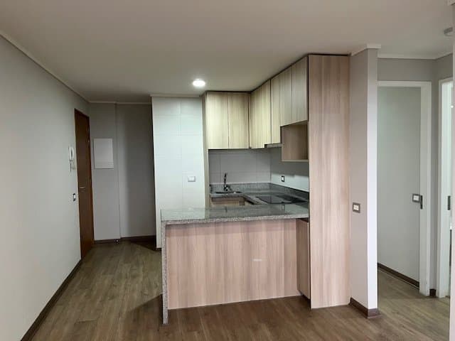 Arrienda Depto 2Dormitorios, 1 Baño y 1 Estacionamiento, en Edificio Vanguardia — fotografía 1