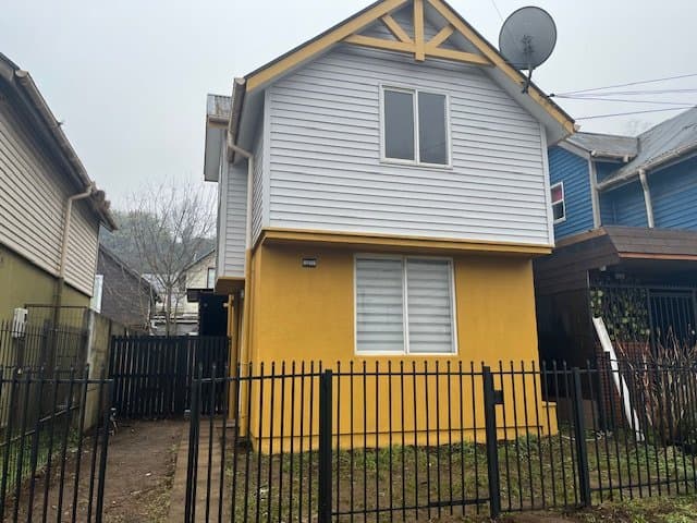 Vende Casa Remodelada en Villa Sta Carolina, sector Norte de Temuco — fotografía 1
