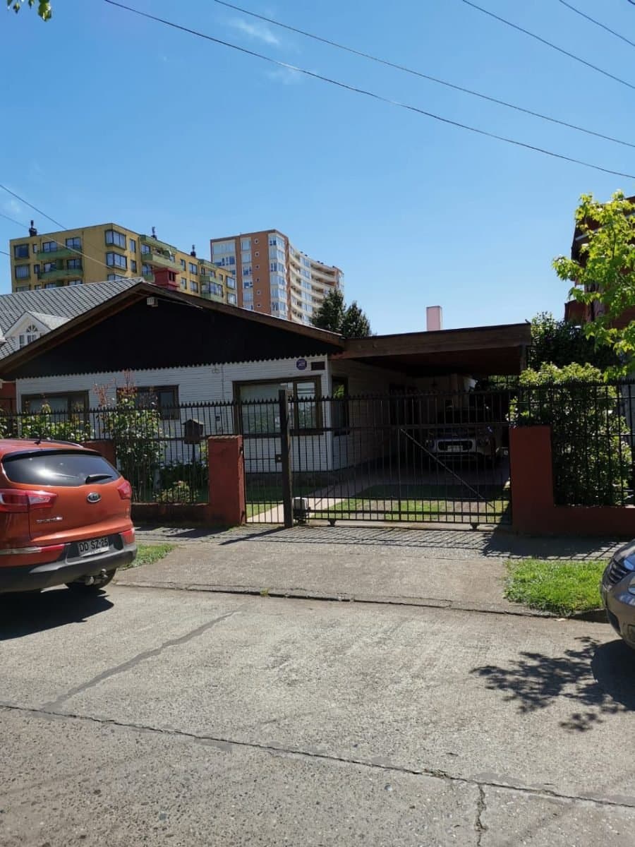 Venta Casa en calle Thiers, Temuco — fotografía 1