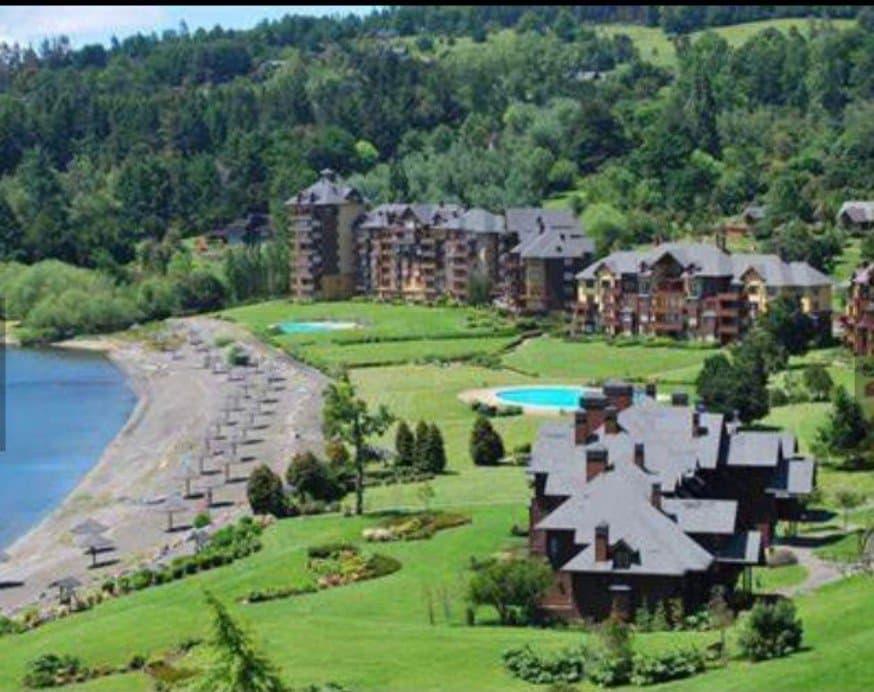 Sitio de 700 M2 en Condominio La Puntilla de Villarrica. — fotografía 1