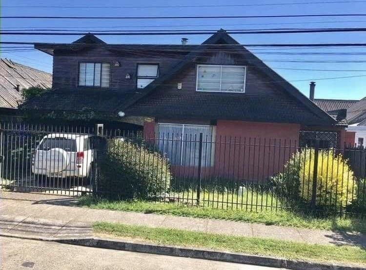 Vende Casa en Sector Cataluña, a pasos de Av Javiera Carrera — fotografía 1