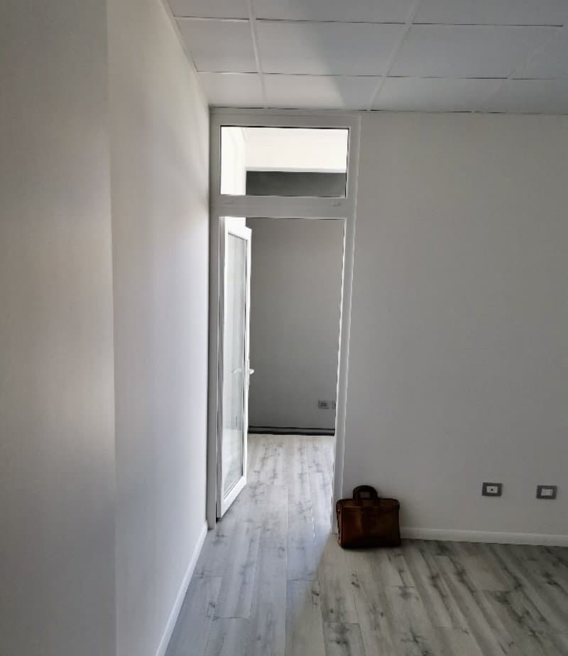 Arriendo Oficina Nueva de 22 M2, en Edificio Vanguardia — fotografía 1