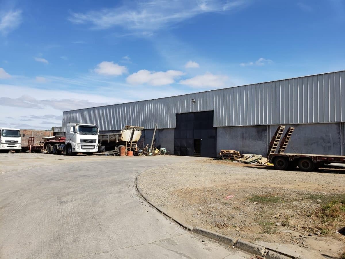 Arriendo Bodega de 1.200 M2 en Entrada Sur de Temuco — fotografía 1