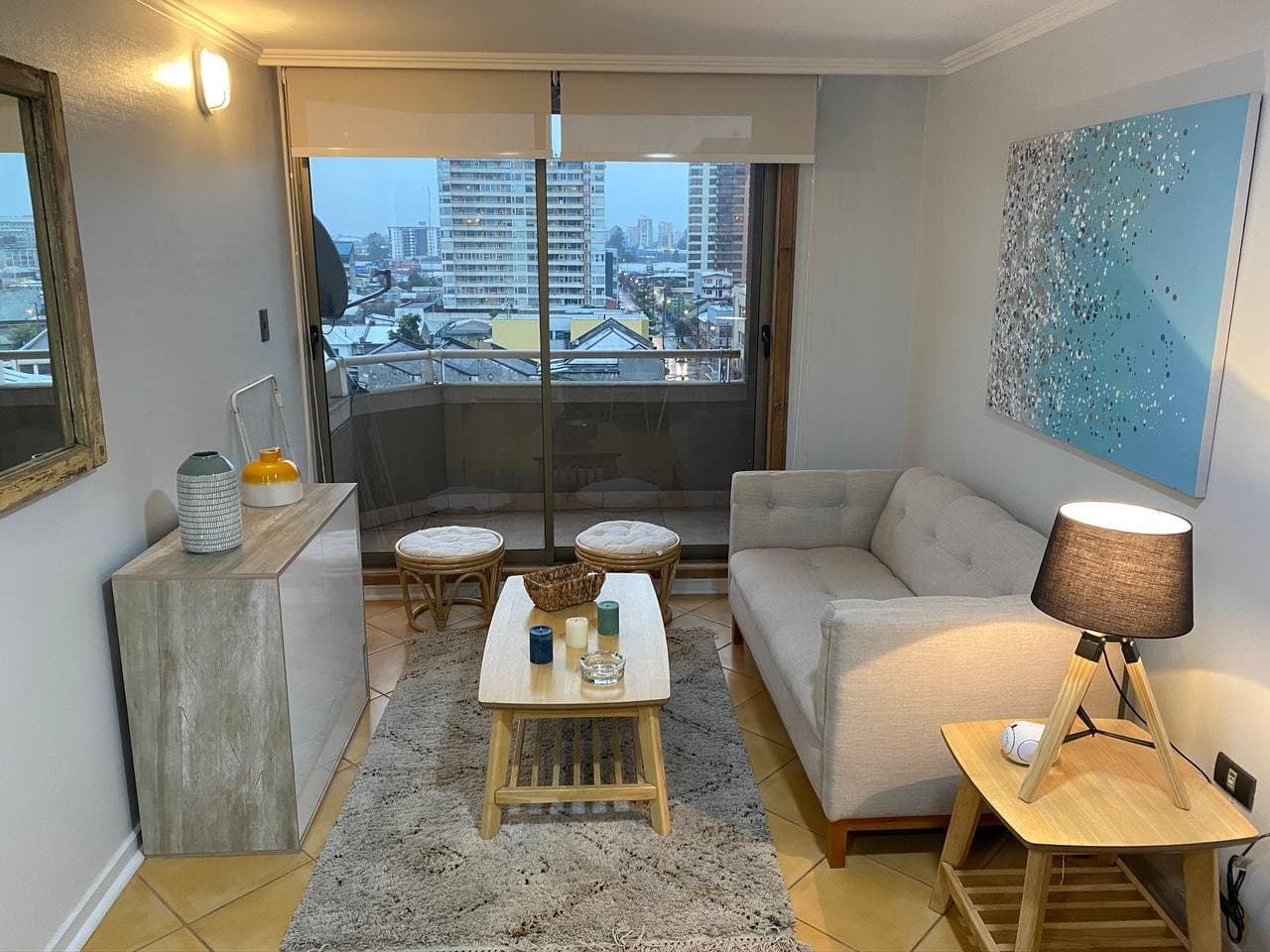 Hermoso y Acogedor Departamento 1D y 1B en Edificio Torre del Bosque — fotografía 1