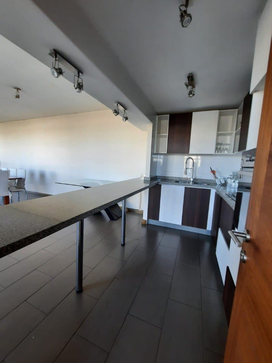 Hermoso Departamento de 3D y 3 B en Condominio Cumbres — fotografía 1