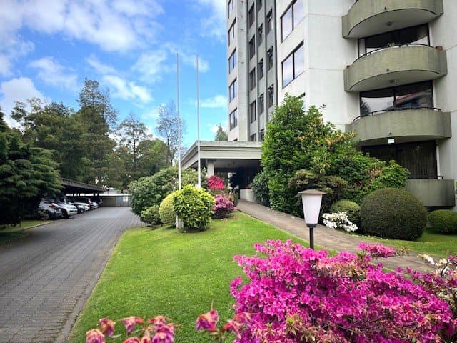Arrienda hermoso y amplio Departamento de 4D, 3B, Estac y Bodega — fotografía 1