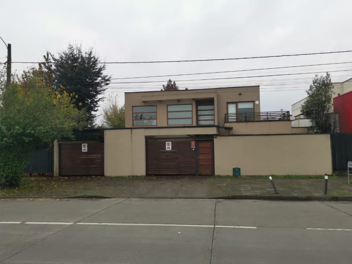 Arriendo Casa en Av Pablo Neruda, Temuco — fotografía 1