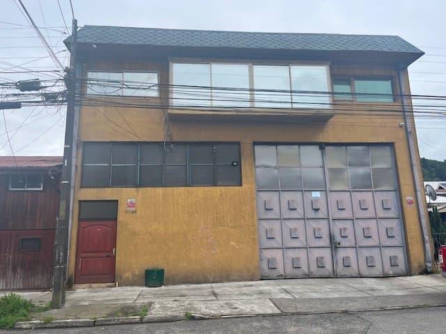 Arriendo Bodega de 1.114 M2 en Sector Barros Arana, en Temuco — fotografía 1