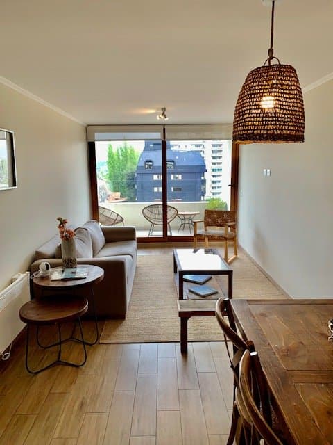 Departamento casi Nuevo, en sector Av Alemania — fotografía 1