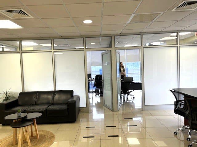 Vende Oficina de 110 M2, en Centro de Temuco — fotografía 1